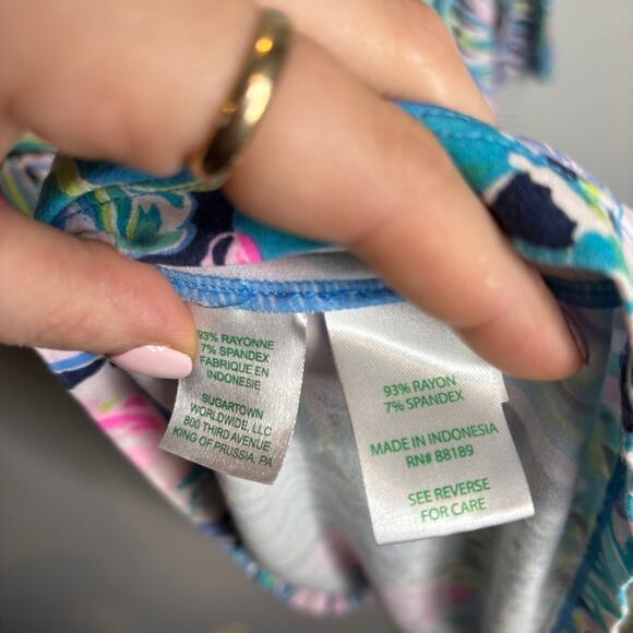 Lilly Pulitzer Aubrey Printed Mini Dress in Multi Bermudaful Tropical - Picture 7 of 9